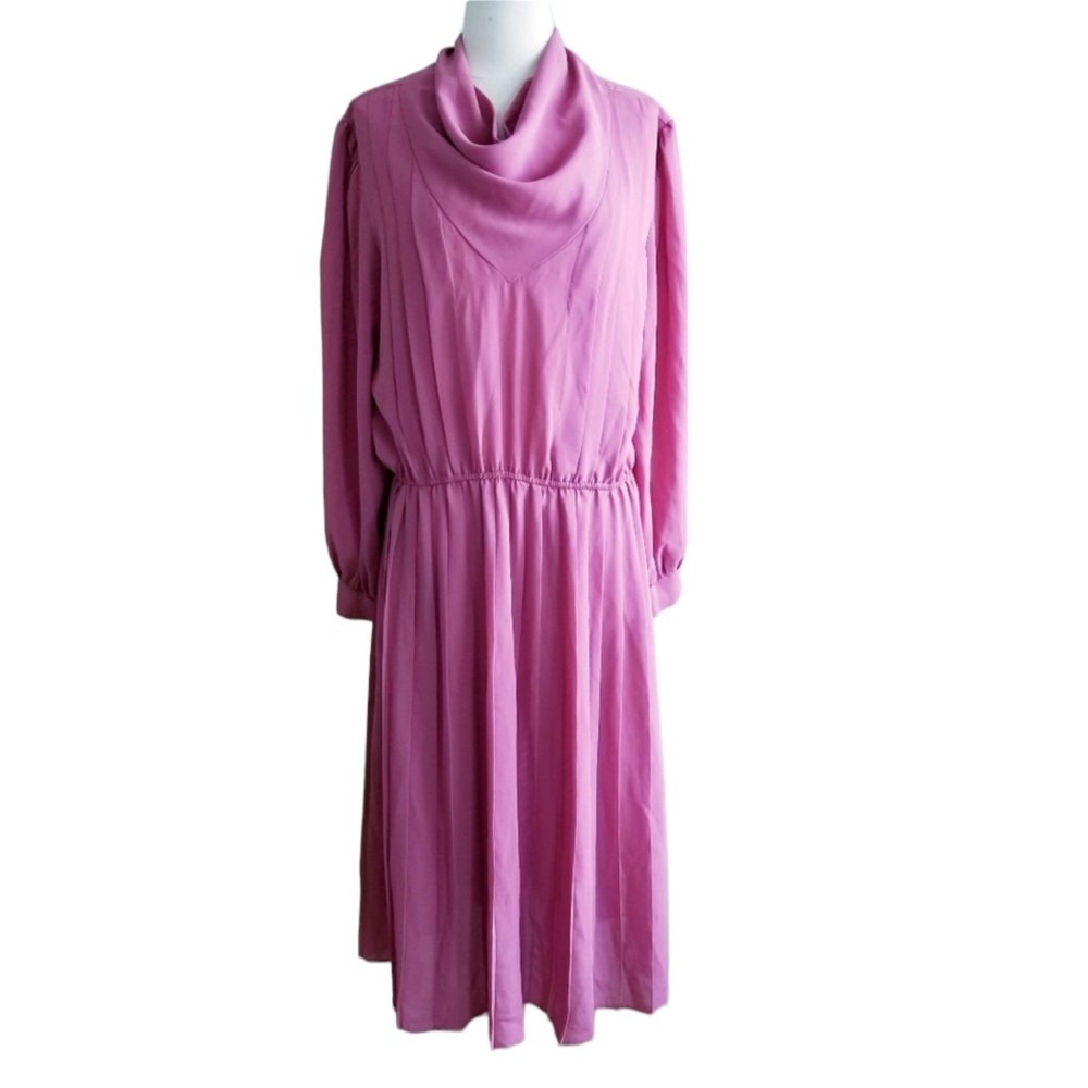 1970s Susan Howard California‎ Pink Poly Dress